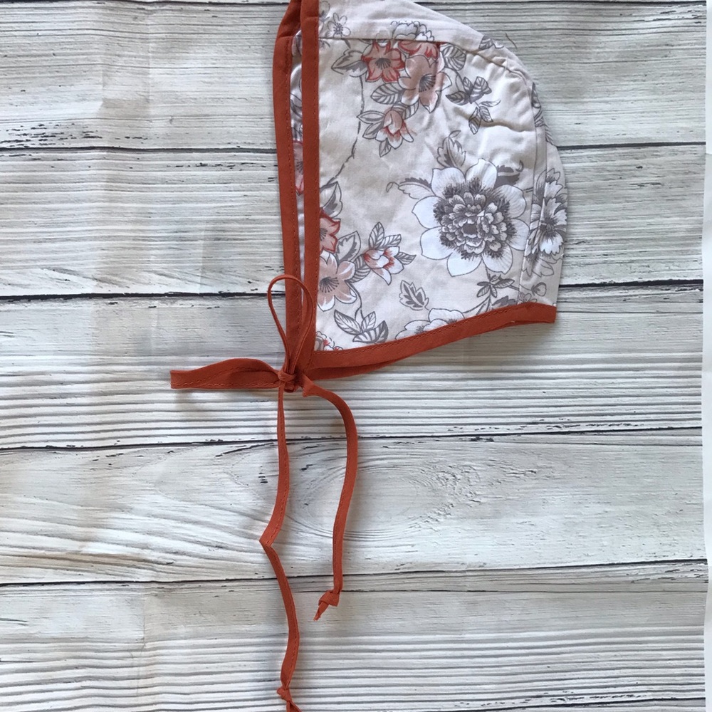 Brand New Floral Baby Bonnet Size 0-6 Months